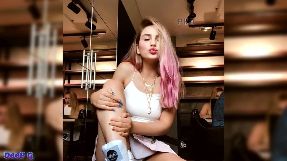 Maryana RL Maxim