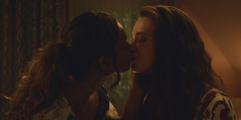 Katherine Langford kiss