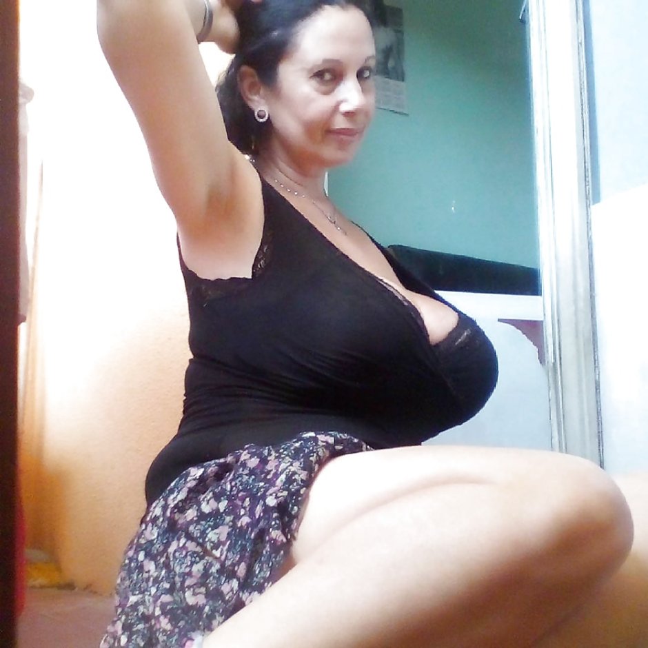 Emilia di jovanni 28