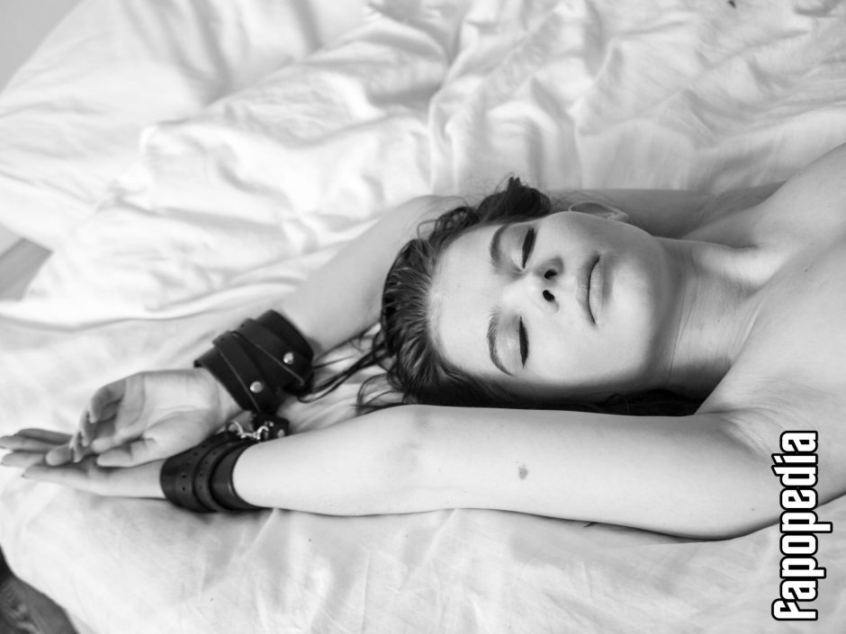 Anastasia Renz Mitart