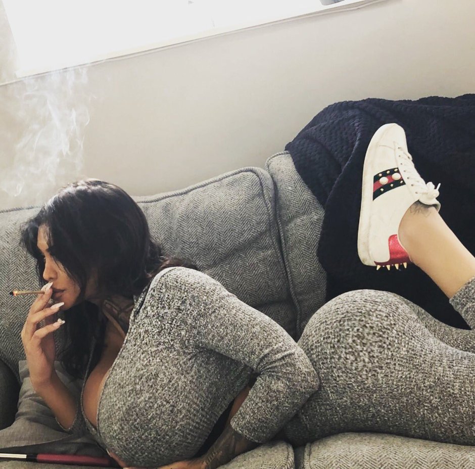 Nika Valentina Rose 2019