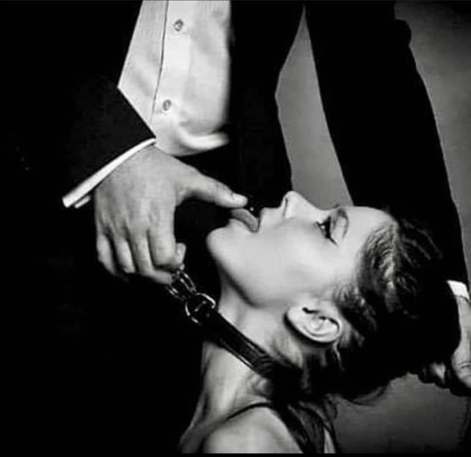 Romantic kiss