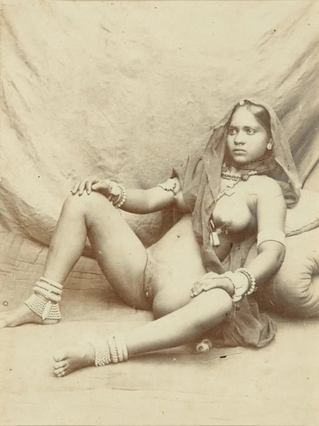 Beautiful naked women of the 19th century