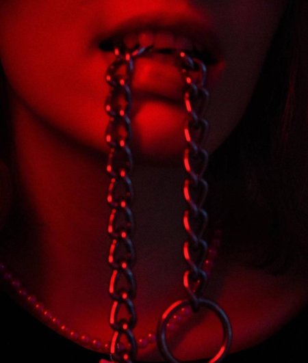 Plum Nicole Colen tg