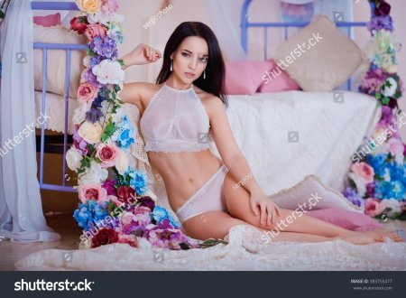 Angelina Petrova Marine Akopyan