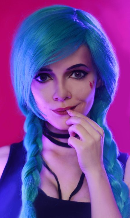 Jinx League of Legends cosplay
