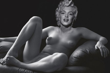 Marilyn Monroe nude
