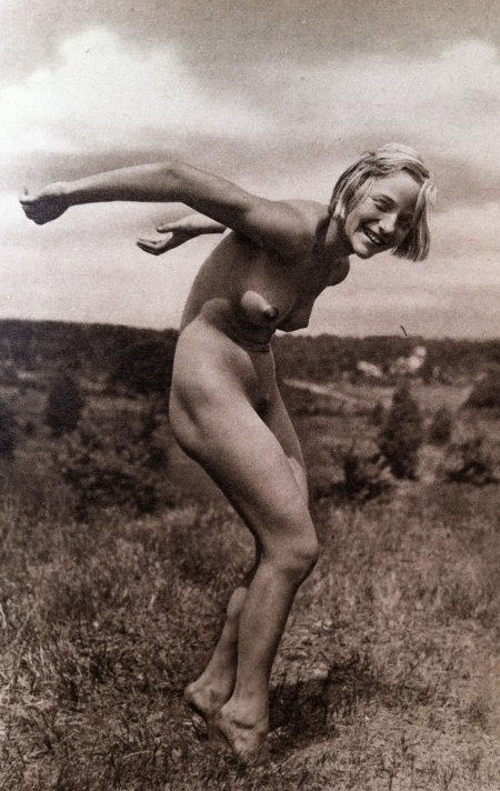 Nudity in Nazi Germany