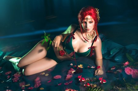 Triss Merigold cosplay Zhanna Rudakova