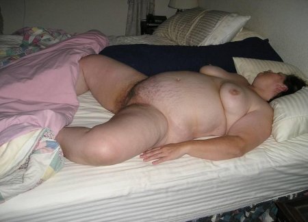 Fat naked wife sleep
