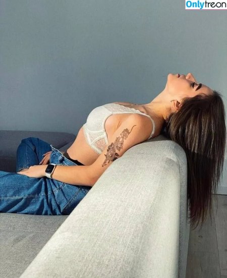 Tiktoker Anya Moore leak