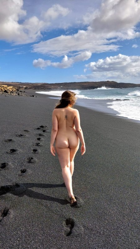 Naked women on deserted beaches