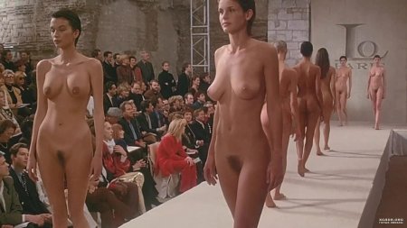 Naked women in movies