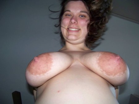 Torpedo Tits saggy nipples