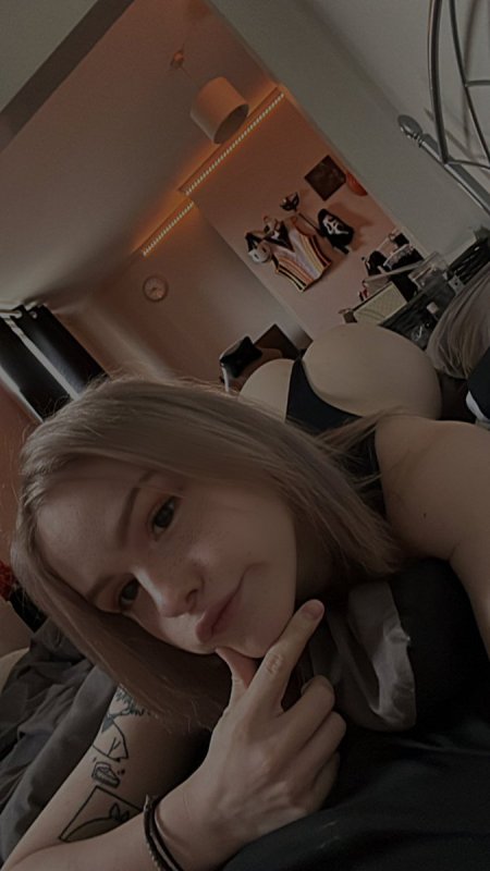 Plum tiktokers pinkguno