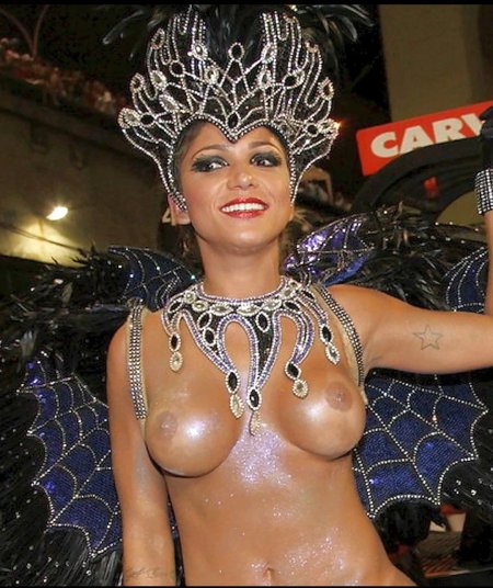Topless carnival in Rio