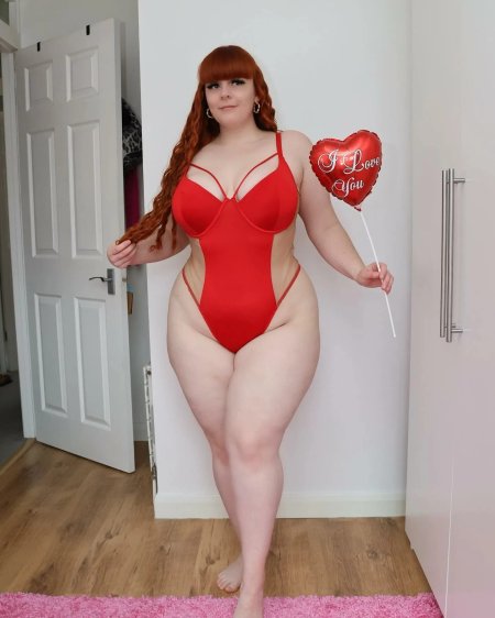 Nicole Herring naked photos