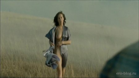 Actress Ekaterina Rednikova nude