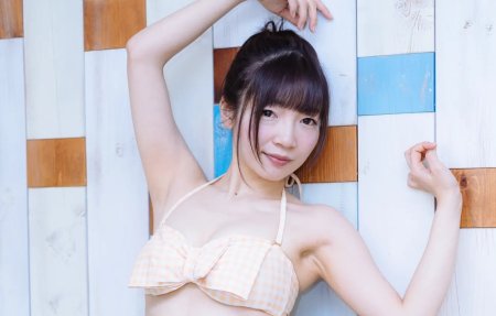 Graceful girls are cute with beautiful breasts