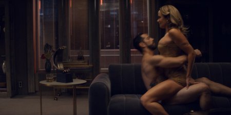 Lauren Holly erotic scenes