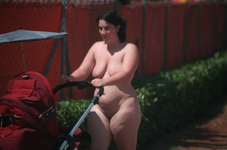 Chubby naked women