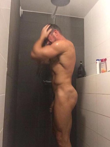 Naked selfie men Amateur