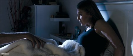 Karina Andolenko sexy