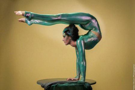Irina Kazakova Contortion