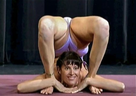 Kristina Kireeva Contortion
