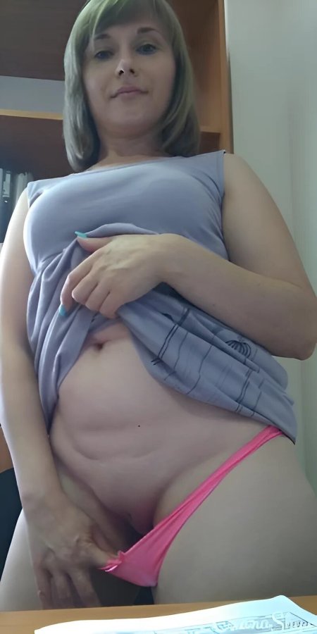 Oksana Shu porn actress