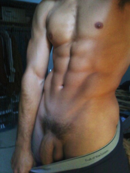 Homemade photos of naked guys