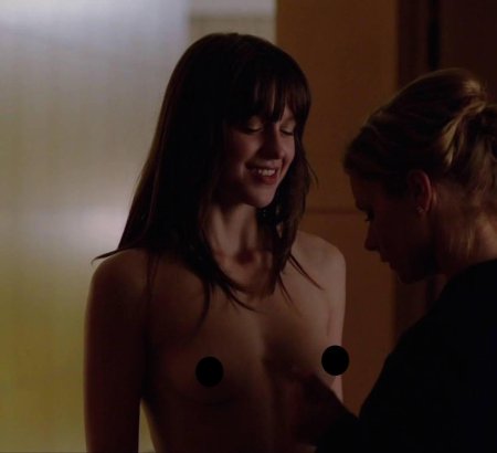 Melissa Benoist topless