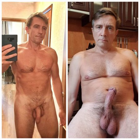 Man without panties takes a selfie