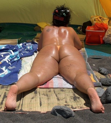 Fat Naked Women on the Beach