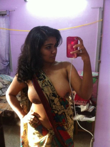 Sexy indian bhabhi undress girl