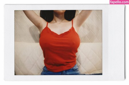 Kamila Karieva boosty