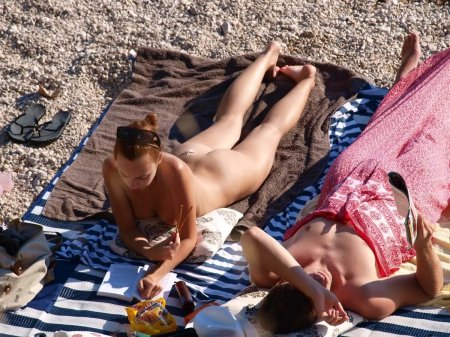 Spied on a common beach