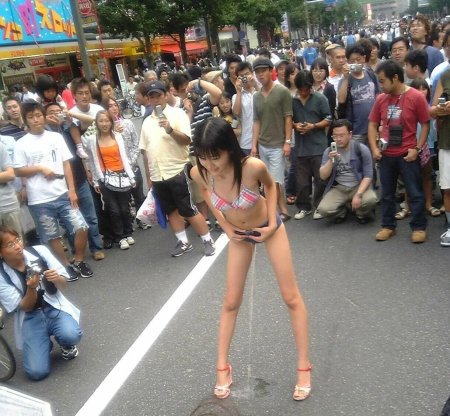 Japanese girls naked on the street