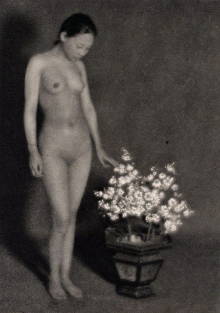 Noble Nudity in China