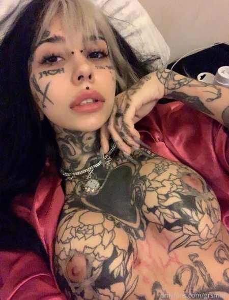 Anastasia Grishman boobs