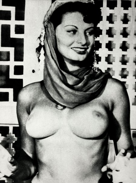 Actress Sophia Loren pornography
