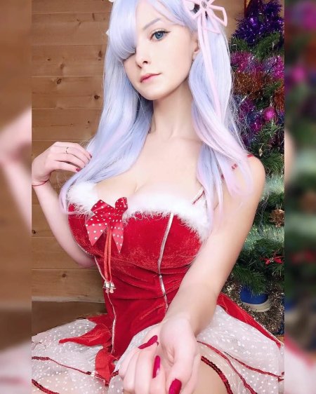 Nika Kotova cosplay