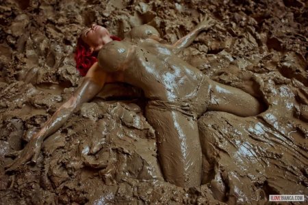 Photo shoots of nude girls in the mud