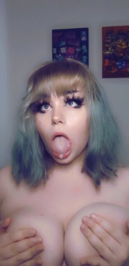 Alena Witch plum onlinefans