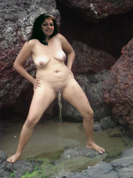 Indian women bathing naked