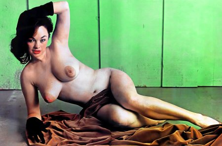 Retro with big saggy tits