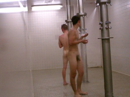 Naked guys hidden camera