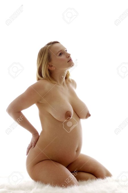 Naked pregnant models