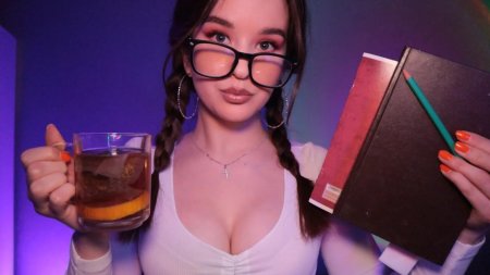 Darcy Harpel ASMR plum