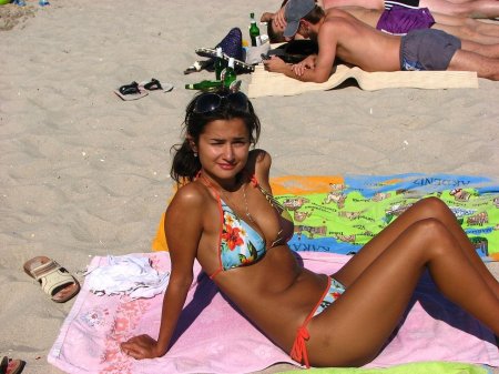 Melanie Roberts nudist